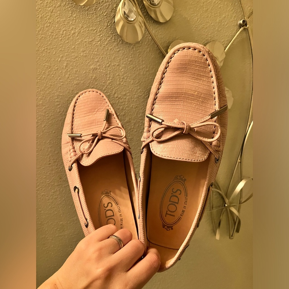 Tod’s leather shoes